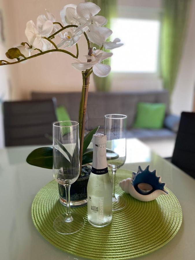 Villa Sabina - Apartments Kroatien Ražanac Екстериор снимка