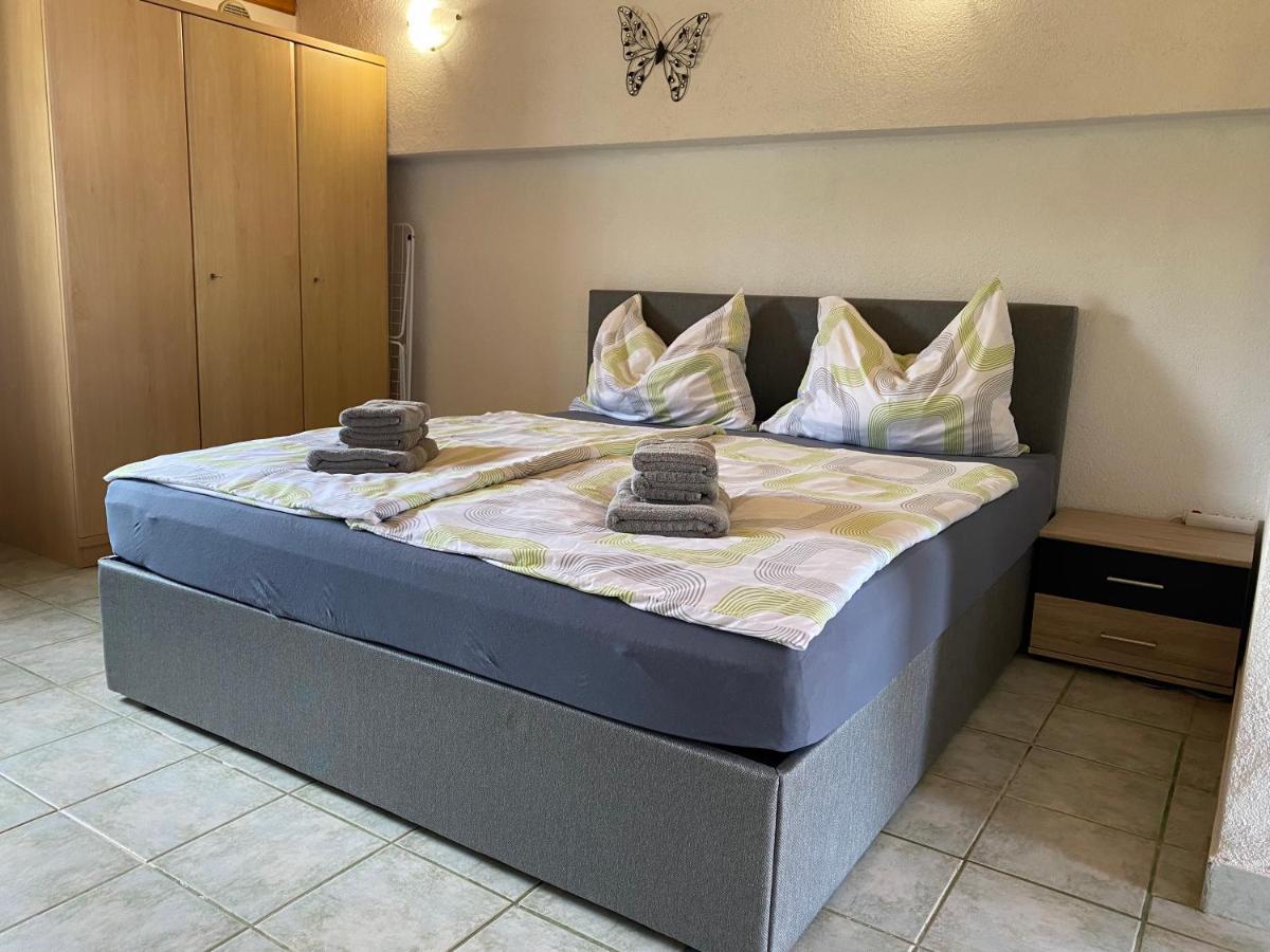 Villa Sabina - Apartments Kroatien Ražanac Екстериор снимка