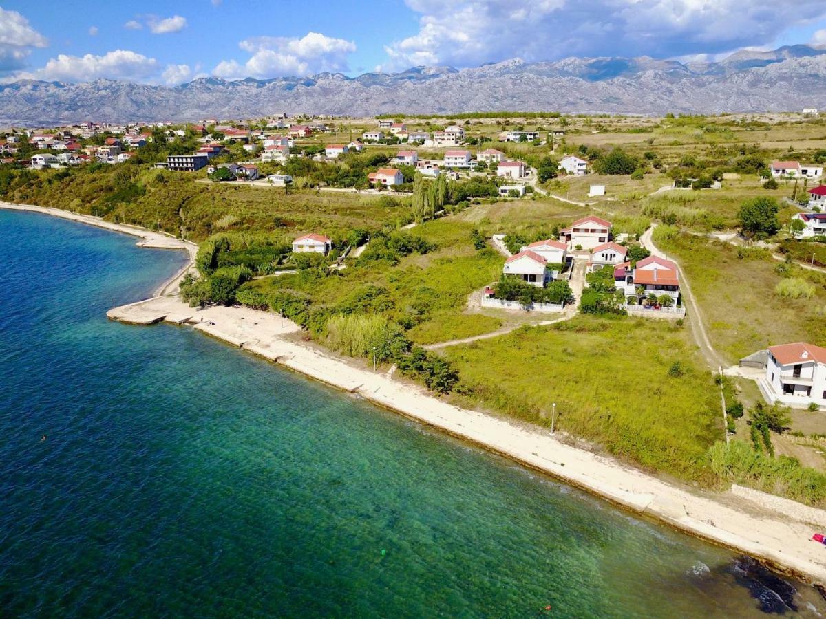 Villa Sabina - Apartments Kroatien Ražanac Екстериор снимка